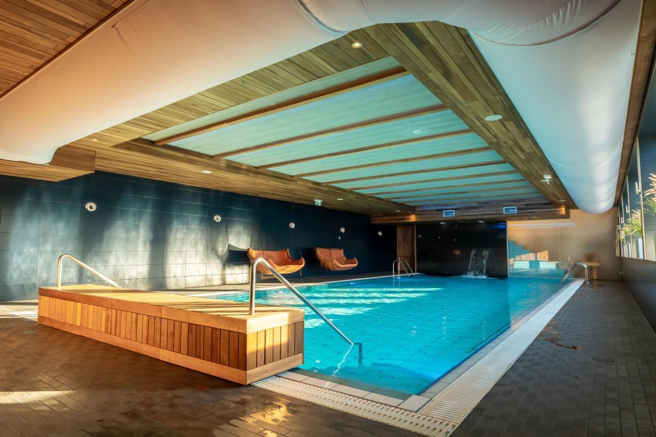Oe Seaside Suites & Spa 쿠레사아레 외부 사진