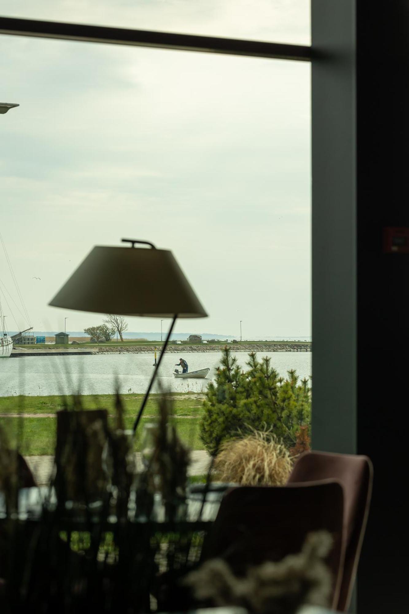 Oe Seaside Suites & Spa 쿠레사아레 외부 사진