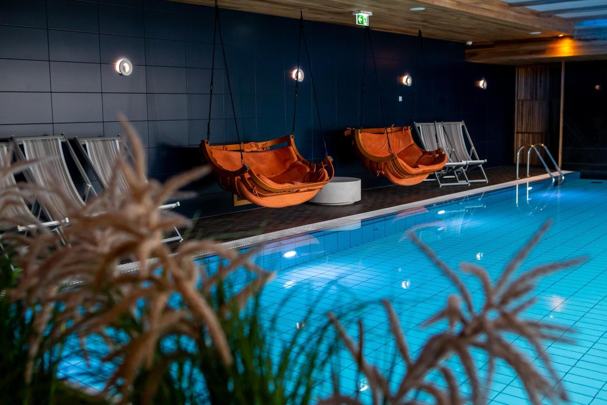 Oe Seaside Suites & Spa 쿠레사아레 외부 사진