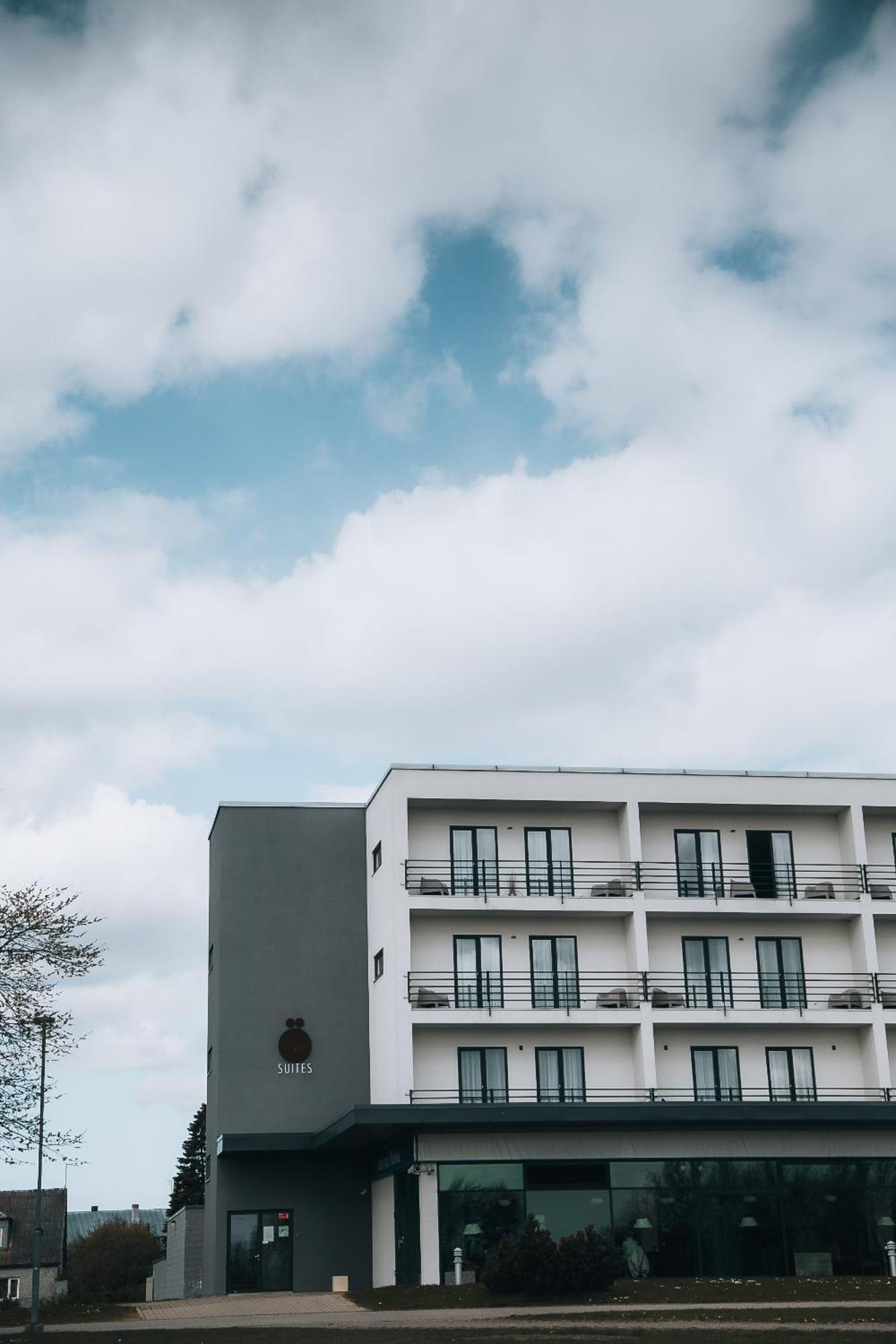 Oe Seaside Suites & Spa 쿠레사아레 외부 사진