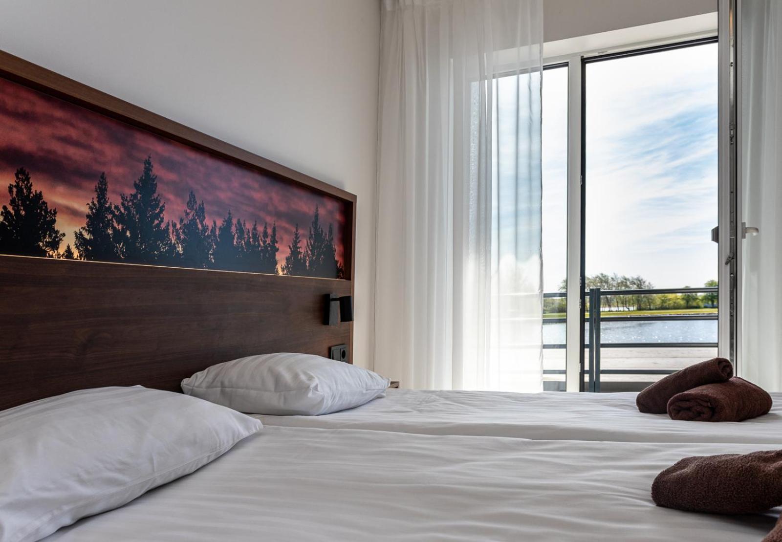 Oe Seaside Suites & Spa 쿠레사아레 외부 사진